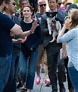 09.jpg